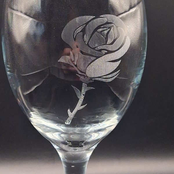 Gravure sur verre à pied