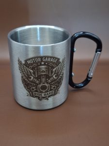 mug inox gravé modèle Motor Garage